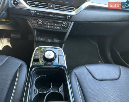 Серый Киа Niro, объемом двигателя 0 л и пробегом 143 тыс. км за 17900 $, фото 42 на Automoto.ua