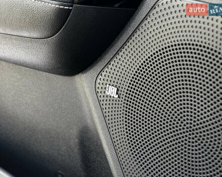 Серый Киа Niro, объемом двигателя 0 л и пробегом 110 тыс. км за 21200 $, фото 27 на Automoto.ua