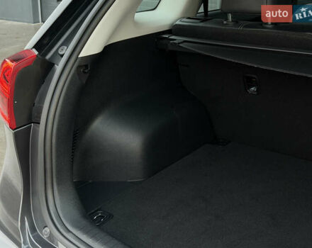 Серый Киа Niro, объемом двигателя 0 л и пробегом 164 тыс. км за 17550 $, фото 57 на Automoto.ua