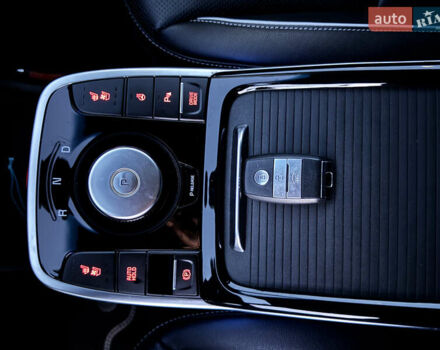 Серый Киа Niro, объемом двигателя 0 л и пробегом 112 тыс. км за 20300 $, фото 32 на Automoto.ua