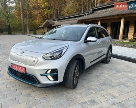 Серый Киа Niro, объемом двигателя 0 л и пробегом 72 тыс. км за 19750 $, фото 7 на Automoto.ua