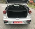 Серый Киа Niro, объемом двигателя 0 л и пробегом 90 тыс. км за 19900 $, фото 15 на Automoto.ua