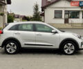 Сірий Кіа Niro, об'ємом двигуна 0 л та пробігом 63 тис. км за 20899 $, фото 13 на Automoto.ua
