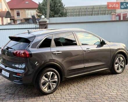 Сірий Кіа Niro, об'ємом двигуна 0 л та пробігом 118 тис. км за 20499 $, фото 17 на Automoto.ua