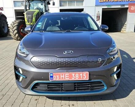 Киа Niro 2020 в Радомышле на Automoto.ua Серый Киа Niro, объемом двигателя 0 л и пробегом 145 тыс. км за 18800 $, фото 13 на Automoto.ua