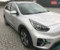 Серый Киа Niro, объемом двигателя 0 л и пробегом 90 тыс. км за 19900 $, фото 10 на Automoto.ua
