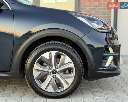 Серый Киа Niro, объемом двигателя 0 л и пробегом 142 тыс. км за 17700 $, фото 17 на Automoto.ua