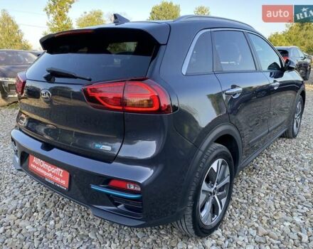 Сірий Кіа Niro, об'ємом двигуна 0 л та пробігом 88 тис. км за 22500 $, фото 15 на Automoto.ua