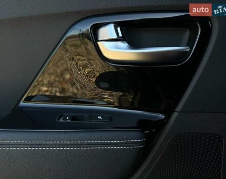 Сірий Кіа Niro, об'ємом двигуна 0 л та пробігом 58 тис. км за 23400 $, фото 83 на Automoto.ua