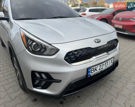Киа Niro 2020 в Луцке на Automoto.ua Серый Киа Niro, объемом двигателя 1.58 л и пробегом 241 тыс. км за 14600 $, фото 8 на Automoto.ua