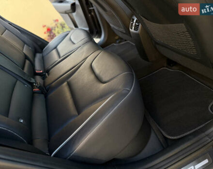 Серый Киа Niro, объемом двигателя 0 л и пробегом 145 тыс. км за 18800 $, фото 88 на Automoto.ua