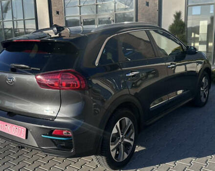 Сірий Кіа Niro, об'ємом двигуна 0 л та пробігом 87 тис. км за 18500 $, фото 2 на Automoto.ua