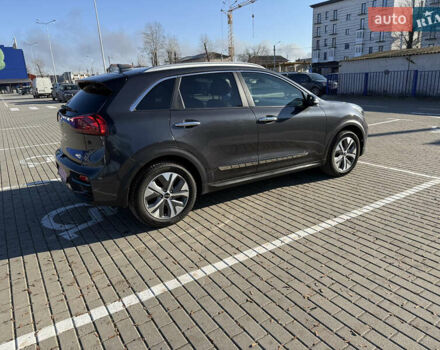 Сірий Кіа Niro, об'ємом двигуна 0 л та пробігом 87 тис. км за 18500 $, фото 18 на Automoto.ua