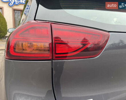 Серый Киа Niro, объемом двигателя 0 л и пробегом 158 тыс. км за 17750 $, фото 35 на Automoto.ua