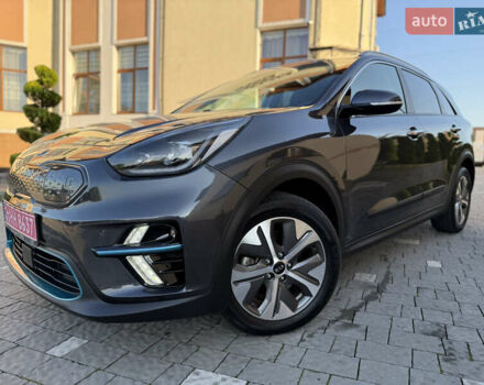 Серый Киа Niro, объемом двигателя 0 л и пробегом 145 тыс. км за 18800 $, фото 21 на Automoto.ua