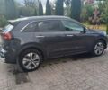 Серый Киа Niro, объемом двигателя 0 л и пробегом 170 тыс. км за 18000 $, фото 10 на Automoto.ua