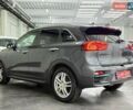 Серый Киа Niro, объемом двигателя 0 л и пробегом 153 тыс. км за 18558 $, фото 4 на Automoto.ua