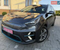Серый Киа Niro, объемом двигателя 0 л и пробегом 145 тыс. км за 18800 $, фото 19 на Automoto.ua
