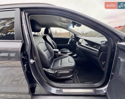 Серый Киа Niro, объемом двигателя 0 л и пробегом 109 тыс. км за 20500 $, фото 24 на Automoto.ua