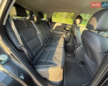 Серый Киа Niro, объемом двигателя 0 л и пробегом 57 тыс. км за 23299 $, фото 47 на Automoto.ua