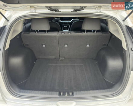 Киа Niro 2020 в Луцке на Automoto.ua Серый Киа Niro, объемом двигателя 1.58 л и пробегом 241 тыс. км за 14600 $, фото 28 на Automoto.ua