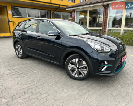 Киа Niro 2020 в Хмельницком на Automoto.ua Серый Киа Niro, объемом двигателя 0 л и пробегом 77 тыс. км за 18000 $, фото 1 на Automoto.ua