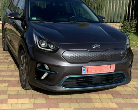 Сірий Кіа Niro, об'ємом двигуна 0 л та пробігом 73 тис. км за 18900 $, фото 8 на Automoto.ua