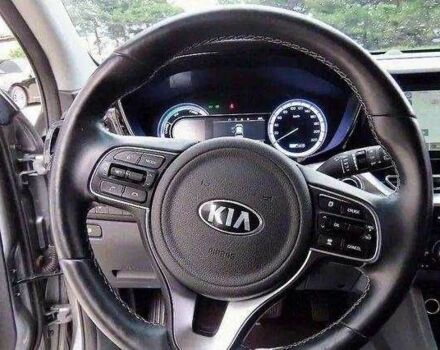 Серый Киа Niro, объемом двигателя 0 л и пробегом 44 тыс. км за 17500 $, фото 6 на Automoto.ua