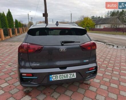 Серый Киа Niro, объемом двигателя 0 л и пробегом 58 тыс. км за 23800 $, фото 8 на Automoto.ua