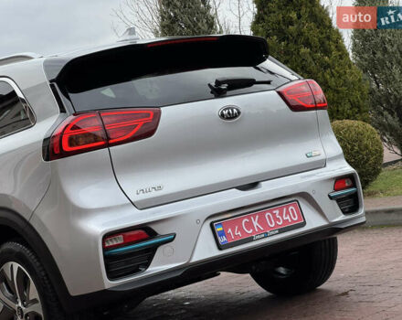 Серый Киа Niro, объемом двигателя 0 л и пробегом 118 тыс. км за 19350 $, фото 29 на Automoto.ua