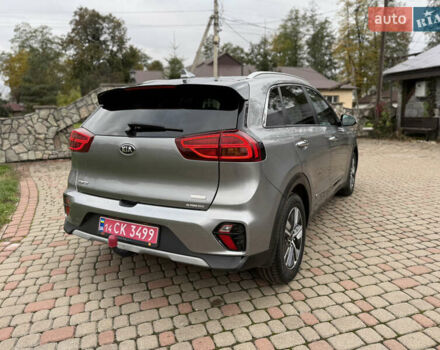 Киа Niro 2020 в Калуше на Automoto.ua Серый Киа Niro, объемом двигателя 1.58 л и пробегом 102 тыс. км за 19600 $, фото 14 на Automoto.ua