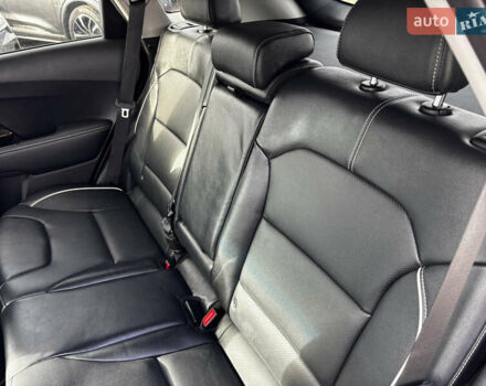 Серый Киа Niro, объемом двигателя 0 л и пробегом 110 тыс. км за 21200 $, фото 42 на Automoto.ua