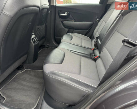 Серый Киа Niro, объемом двигателя 0 л и пробегом 158 тыс. км за 17750 $, фото 48 на Automoto.ua