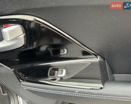 Серый Киа Niro, объемом двигателя 0 л и пробегом 158 тыс. км за 17750 $, фото 63 на Automoto.ua