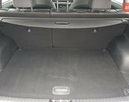 Серый Киа Niro, объемом двигателя 0 л и пробегом 82 тыс. км за 19500 $, фото 13 на Automoto.ua