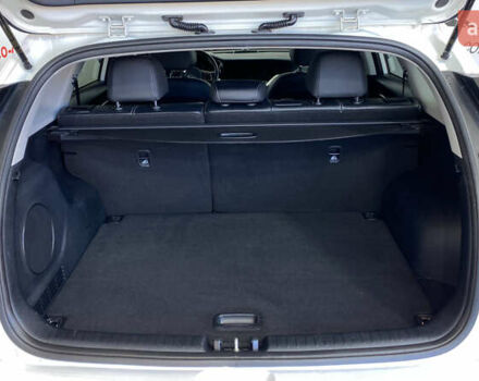 Сірий Кіа Niro, об'ємом двигуна 0 л та пробігом 158 тис. км за 19950 $, фото 4 на Automoto.ua