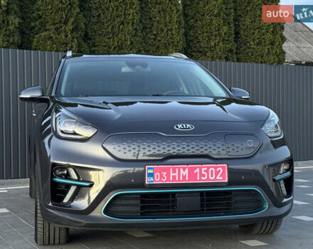 Серый Киа Niro, объемом двигателя 0 л и пробегом 112 тыс. км за 20300 $, фото 4 на Automoto.ua