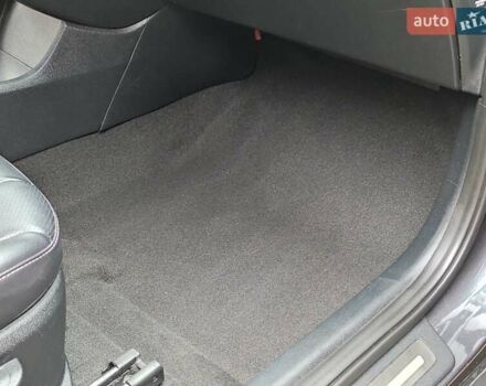 Киа Niro 2020 в Ровно на Automoto.ua Серый Киа Niro, объемом двигателя 0 л и пробегом 125 тыс. км за 19850 $, фото 90 на Automoto.ua