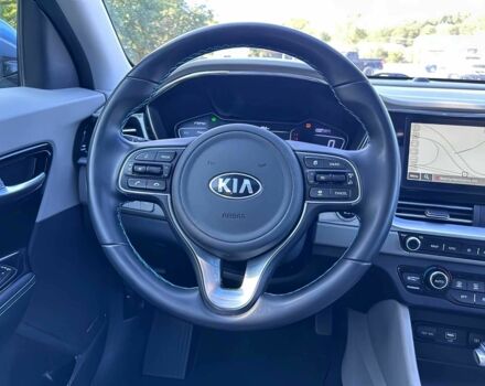 Киа Niro 2020 в Киеве на Automoto.ua Серый Киа Niro, объемом двигателя 1.6 л и пробегом 50 тыс. км за 12000 $, фото 8 на Automoto.ua