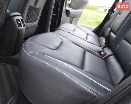 Серый Киа Niro, объемом двигателя 0 л и пробегом 77 тыс. км за 19950 $, фото 49 на Automoto.ua