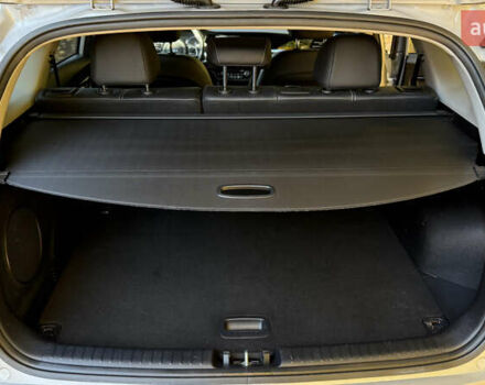 Сірий Кіа Niro, об'ємом двигуна 0 л та пробігом 115 тис. км за 21913 $, фото 21 на Automoto.ua