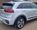 Серый Киа Niro, объемом двигателя 0 л и пробегом 167 тыс. км за 18400 $, фото 6 на Automoto.ua