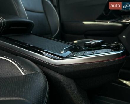 Сірий Кіа Niro, об'ємом двигуна 0 л та пробігом 97 тис. км за 22600 $, фото 39 на Automoto.ua