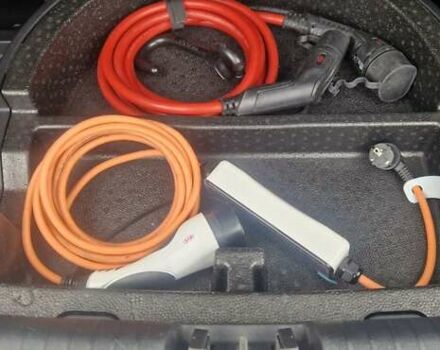 Серый Киа Niro, объемом двигателя 0 л и пробегом 167 тыс. км за 18400 $, фото 29 на Automoto.ua