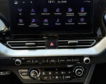 Сірий Кіа Niro, об'ємом двигуна 0 л та пробігом 82 тис. км за 20500 $, фото 24 на Automoto.ua