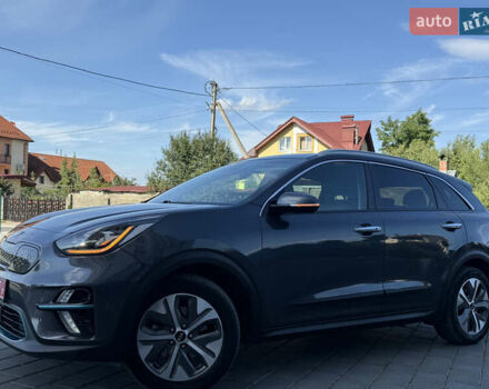 Серый Киа Niro, объемом двигателя 0 л и пробегом 85 тыс. км за 18999 $, фото 13 на Automoto.ua