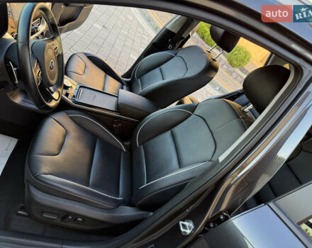 Серый Киа Niro, объемом двигателя 0 л и пробегом 145 тыс. км за 18800 $, фото 66 на Automoto.ua