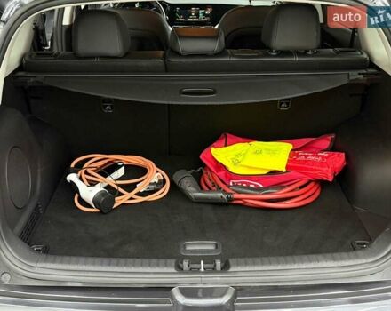 Серый Киа Niro, объемом двигателя 0 л и пробегом 153 тыс. км за 18558 $, фото 33 на Automoto.ua