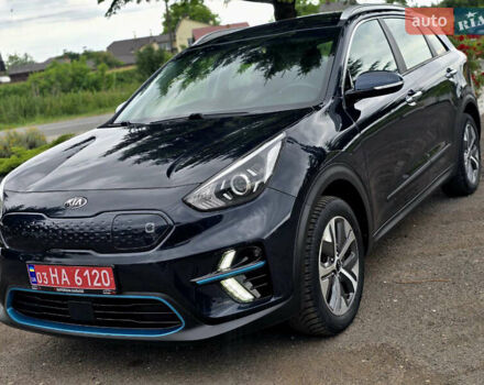 Серый Киа Niro, объемом двигателя 0 л и пробегом 96 тыс. км за 19500 $, фото 7 на Automoto.ua