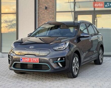 Сірий Кіа Niro, об'ємом двигуна 0 л та пробігом 135 тис. км за 17500 $, фото 10 на Automoto.ua